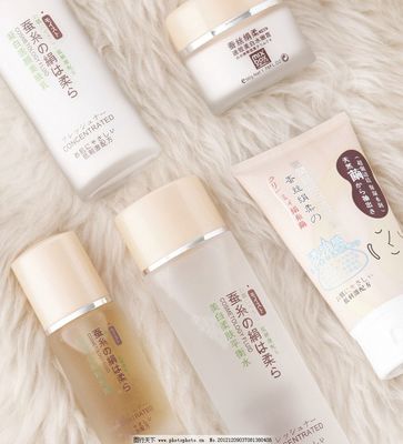 解析質(zhì)感之美 化妝品與紡織品的視覺交融